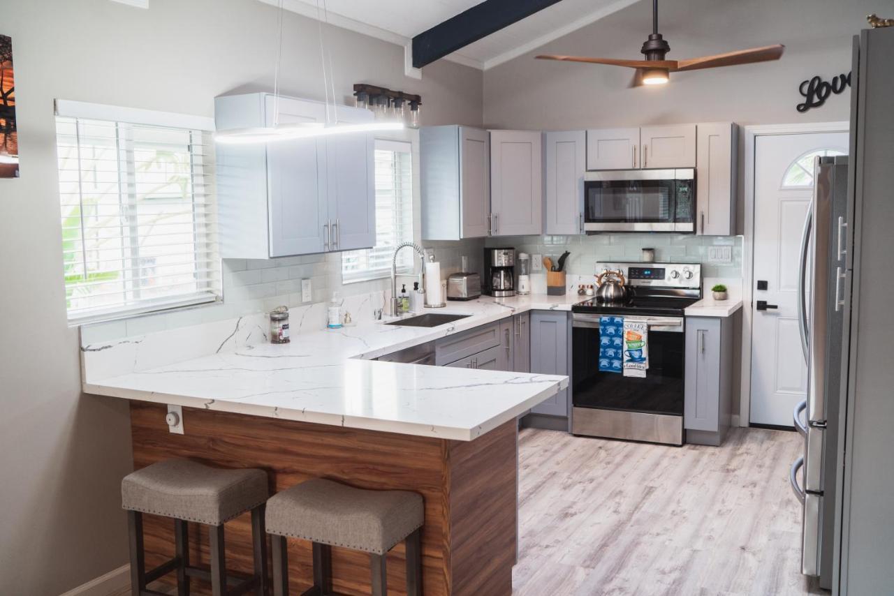 Spacious 2 Bedroom Beach House With King Suite Waianae 外观 照片